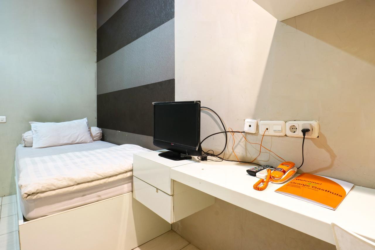 Oranje Gasthuis Otel Surabaya Dış mekan fotoğraf