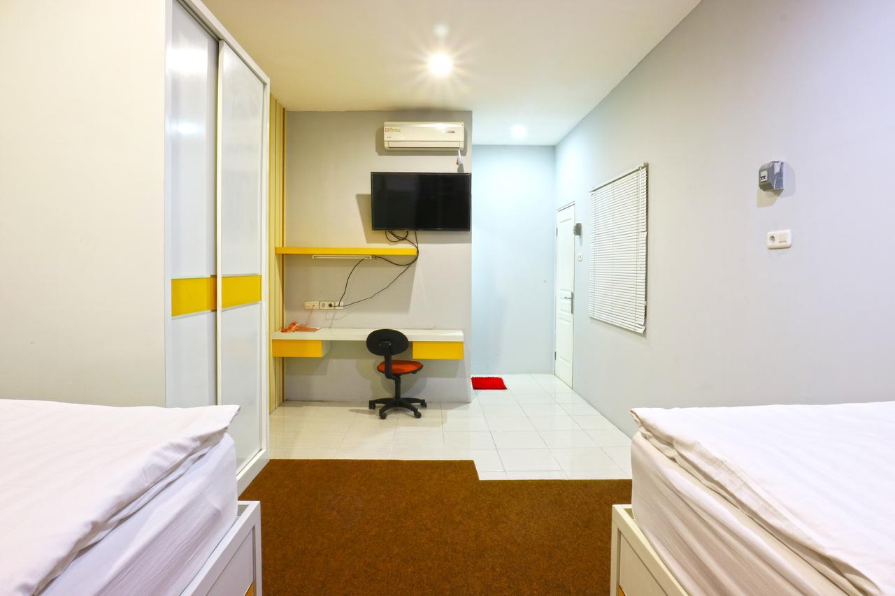Oranje Gasthuis Otel Surabaya Dış mekan fotoğraf