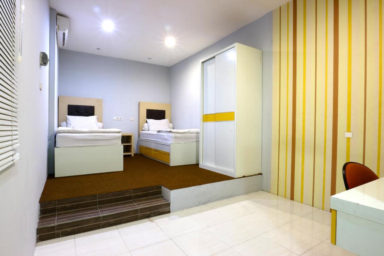 Oranje Gasthuis Otel Surabaya Dış mekan fotoğraf